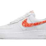 07 Essential Orange Paisley