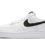 07 White Black Pebbled Leather