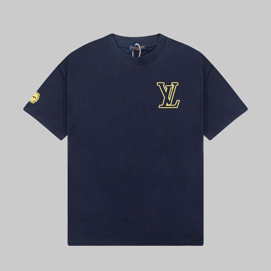 23-dd66c3e6_f23d514e-dc4e-4627-944f-3ed897102354.jpg T-shirt - Image 1