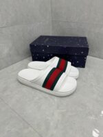 Slippers - Image 4