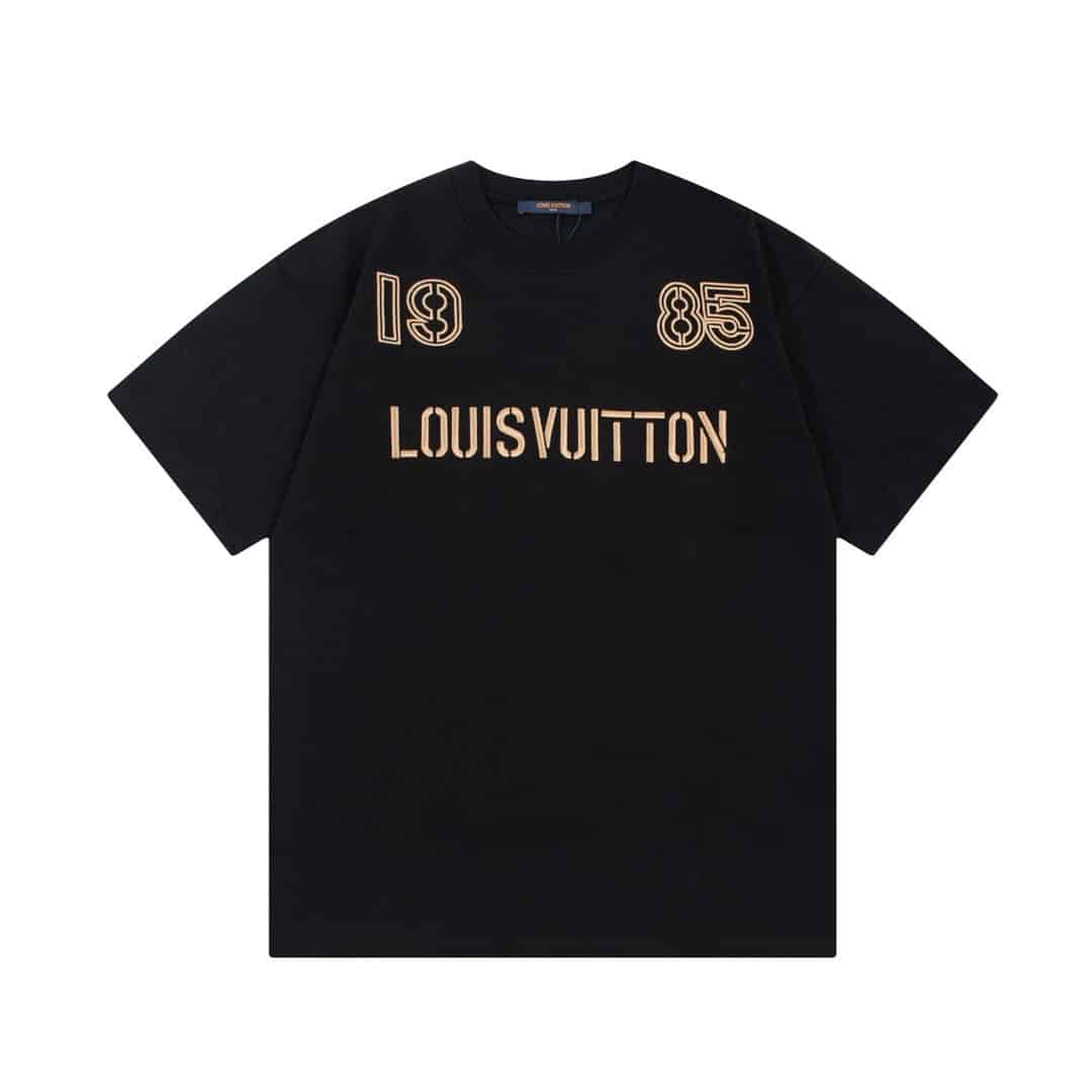 39-2324b991_d1f3323d-4d82-490f-adff-80eb528bb696-1.jpg T-shirt - Image 1