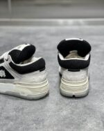 Black White - Image 9
