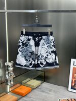 Shorts - Image 2