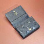 Wallet - Image 5