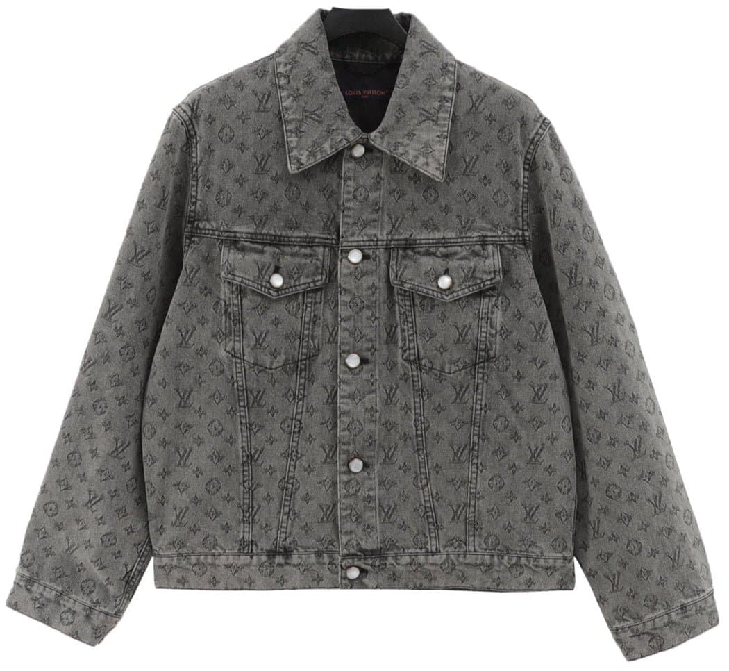 74-78e0c4c1_70bd4417-b28b-4885-a375-6d7e4af92625.jpg Jacket - Image 1