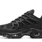 Black TS
