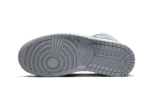 Gray Sail - Image 3