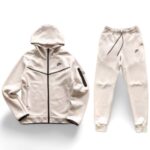 Tech Fleece