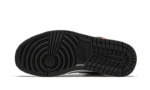 Light Smoke Gray - Image 4