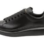 Men’s Oversized Sneaker in Black