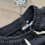 Shorts - Image 12