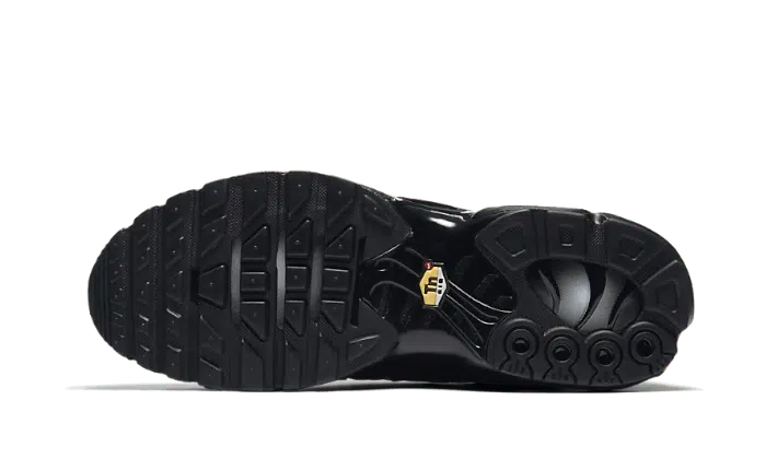 Triple Black - Image 3