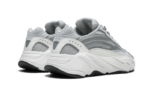700 V2 Static - Image 3