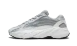 700 V2 Static